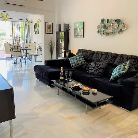Calle Velez Apartment Nerja